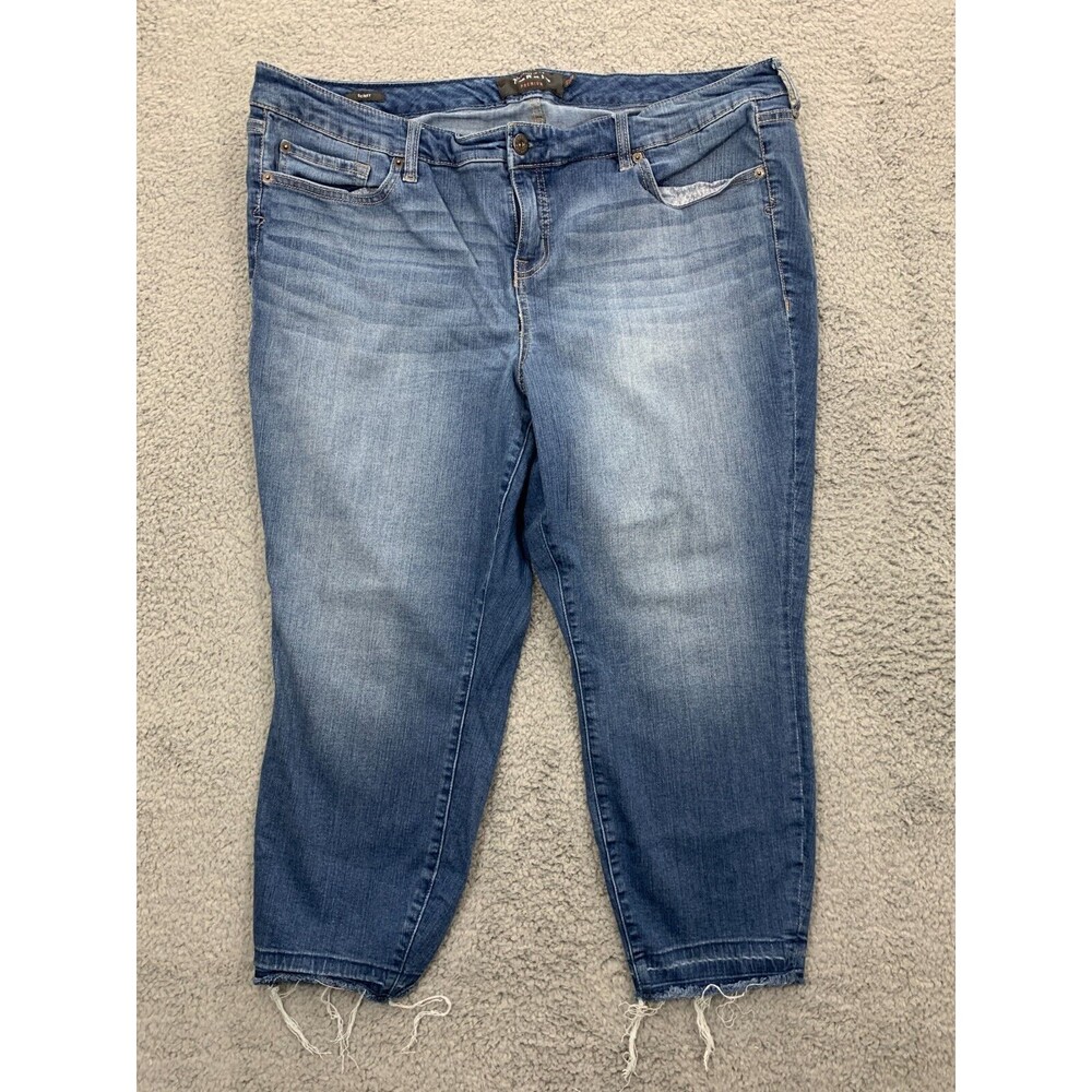 TORRID Premium Skinny 22 Denim Blue Jeans Ankle Cut-off Cropped Hem 5 Pockets